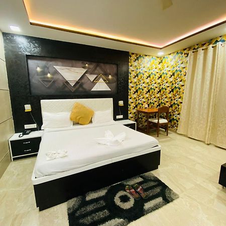 Shree R.C.Vatika Hotel Motihari Buitenkant foto