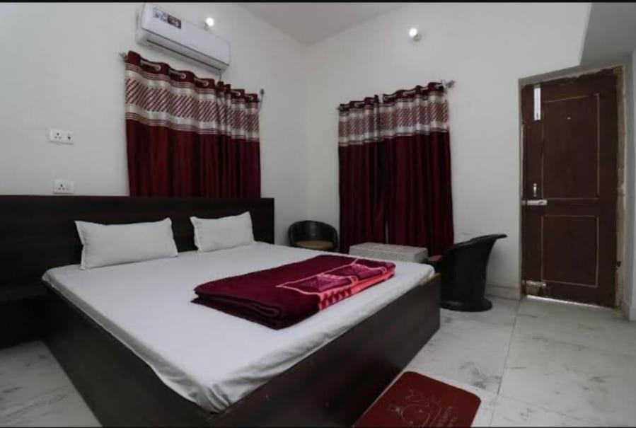 Shree R.C.Vatika Hotel Motihari Buitenkant foto