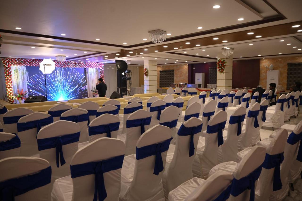 Shree R.C.Vatika Hotel Motihari Buitenkant foto