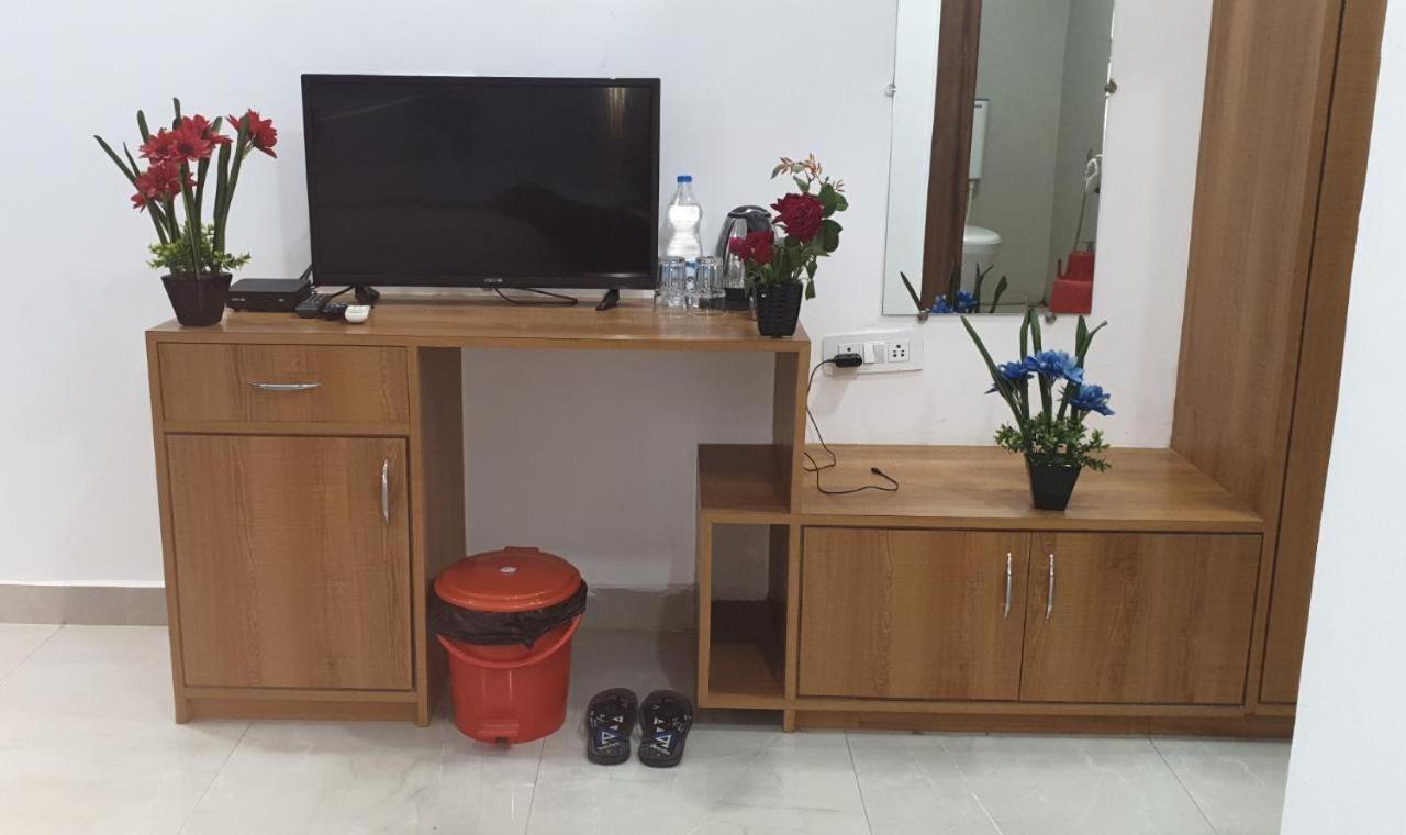 Shree R.C.Vatika Hotel Motihari Buitenkant foto