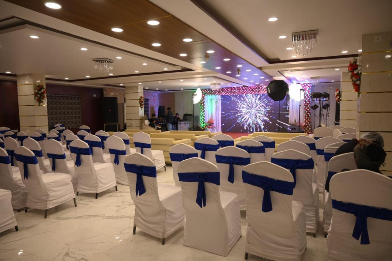 Shree R.C.Vatika Hotel Motihari Buitenkant foto