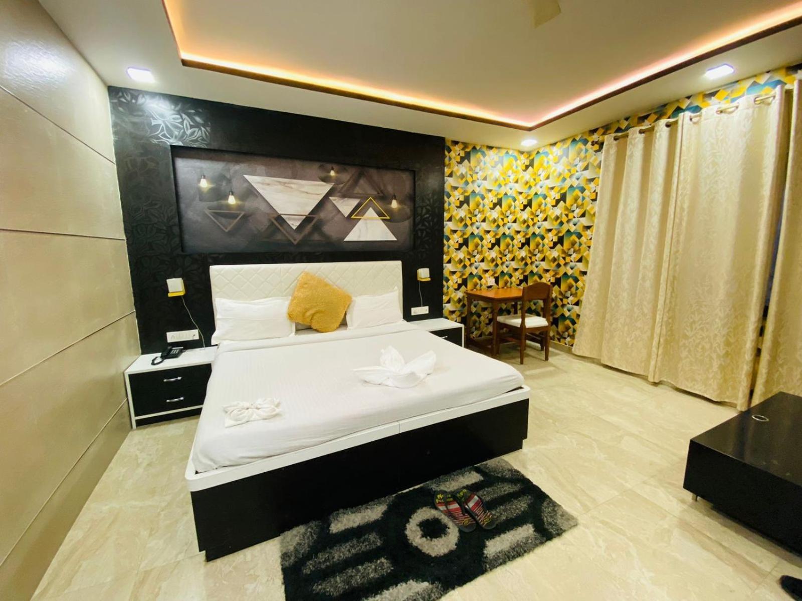 Shree R.C.Vatika Hotel Motihari Buitenkant foto